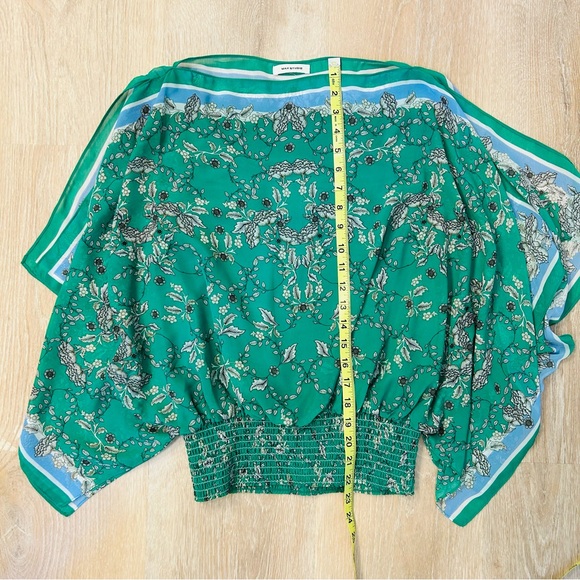 Flowy Cottage Green Patterned Scrunch Waist Elegant Feminine Women's Top - Picture 10 of 12